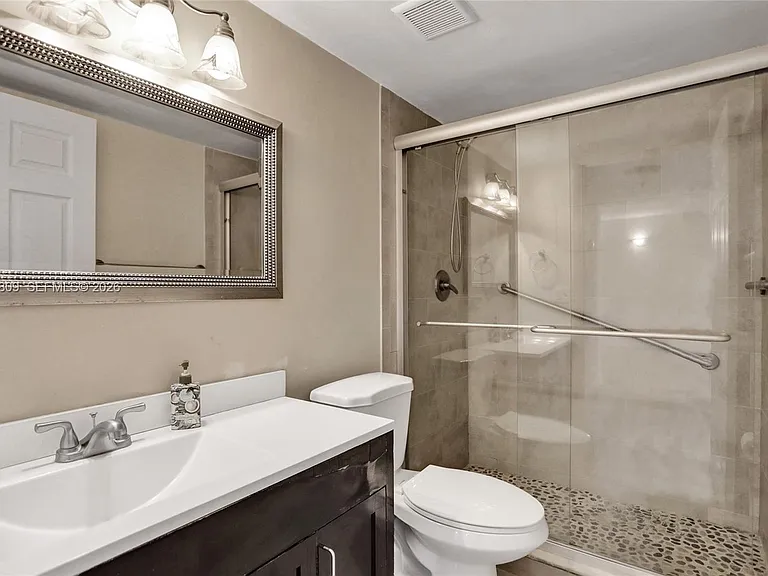 4600 SW 67th Ave #167 — Photo 8