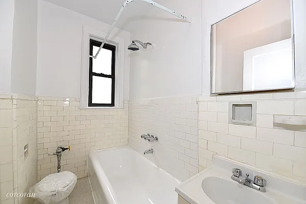 Rented by Corcoran | media 14