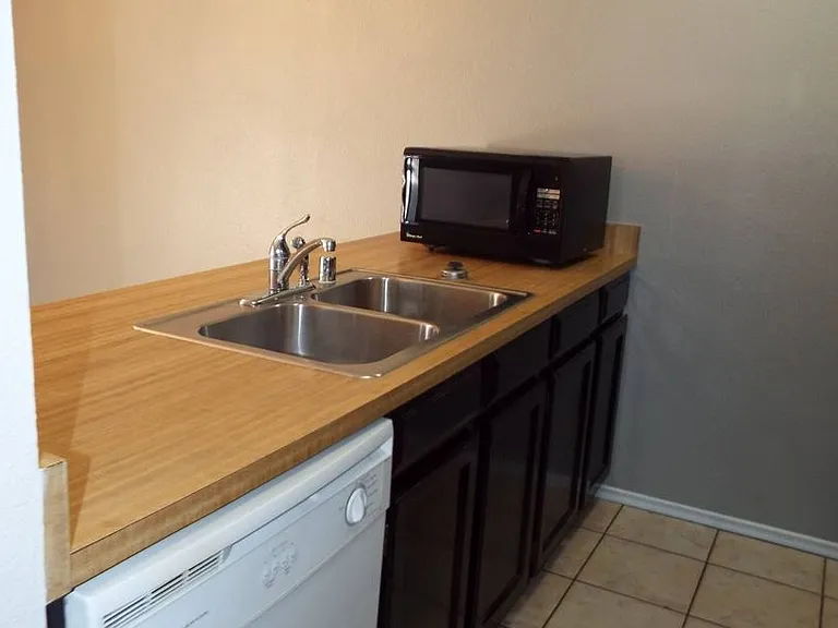 1688 W Village Way — Photo 9