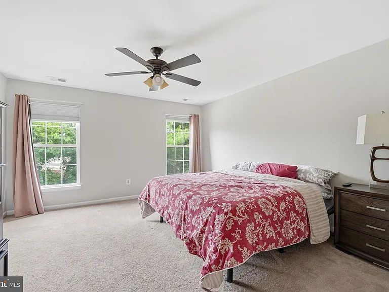 6355 Willowfield Way — Photo 32