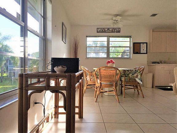 5th image of 28 Lake Vista Trl APT 207