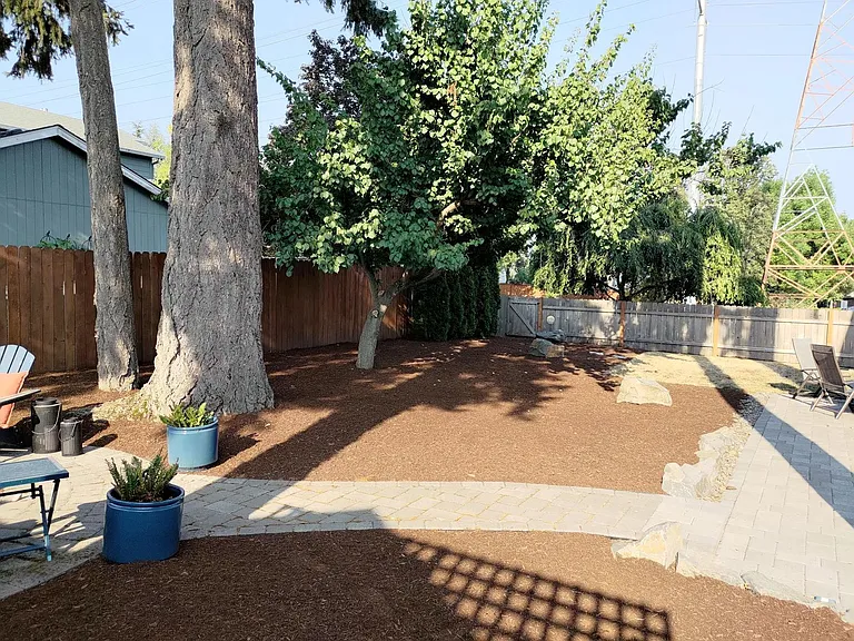 16505 NW Joscelyn St — Photo 24