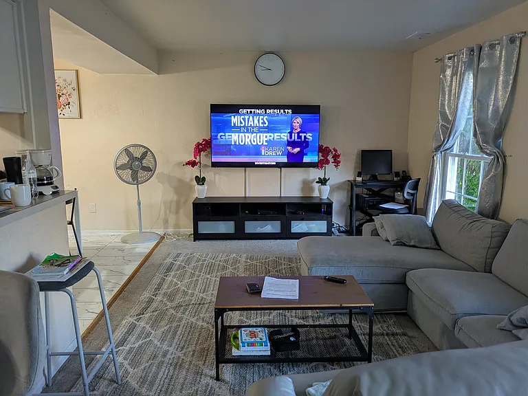 6980 Harvard Ln — Photo 4
