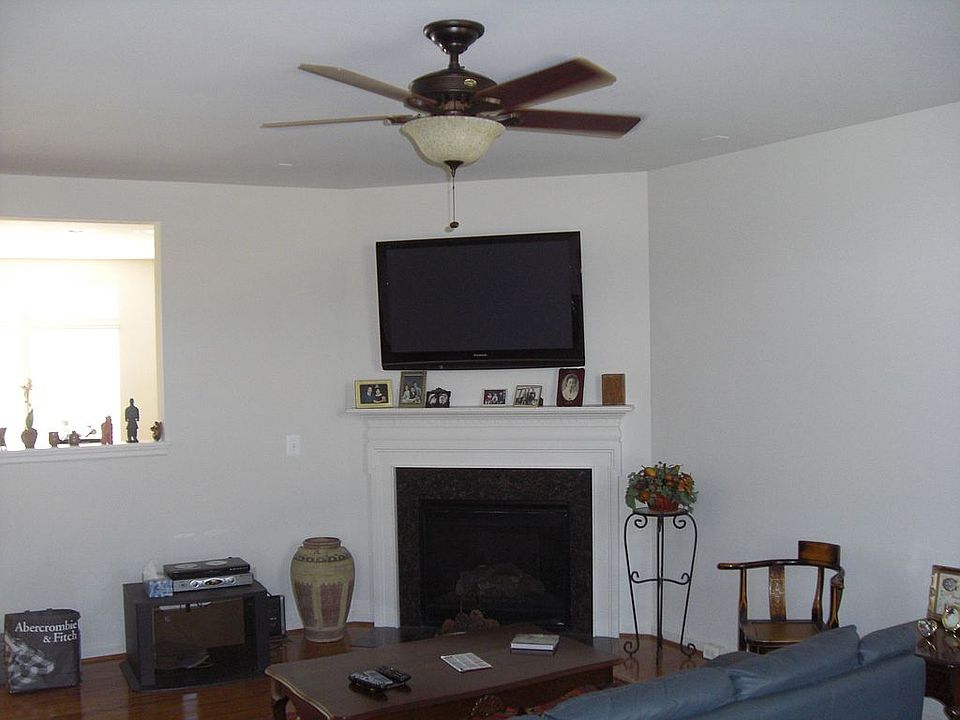 2nd image of 2313 Potomac Club Pkwy #322