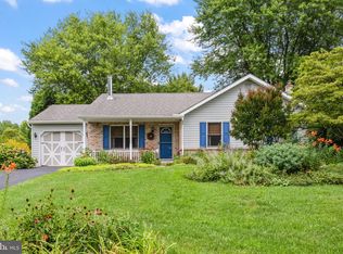 44 Ridge View Dr, Coatesville, PA 19320