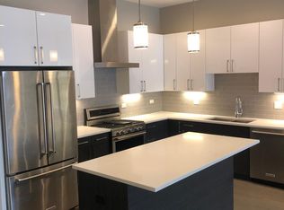 4042 N Pulaski Rd #2, Chicago, IL 60641