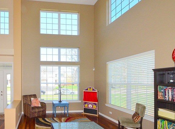 4th image of 334 Heritage Woods Dr