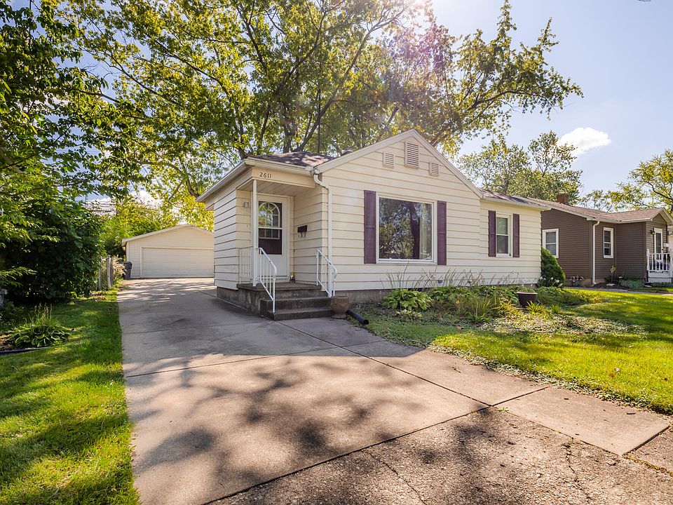 2611 Pixley Ave, Saint Joseph, MI 49085 Zillow