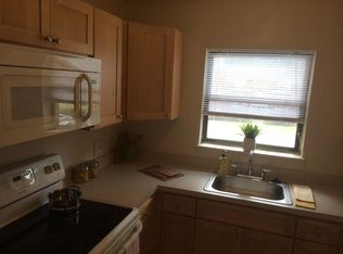 545 Oak St APT C1, Royersford, PA 19468