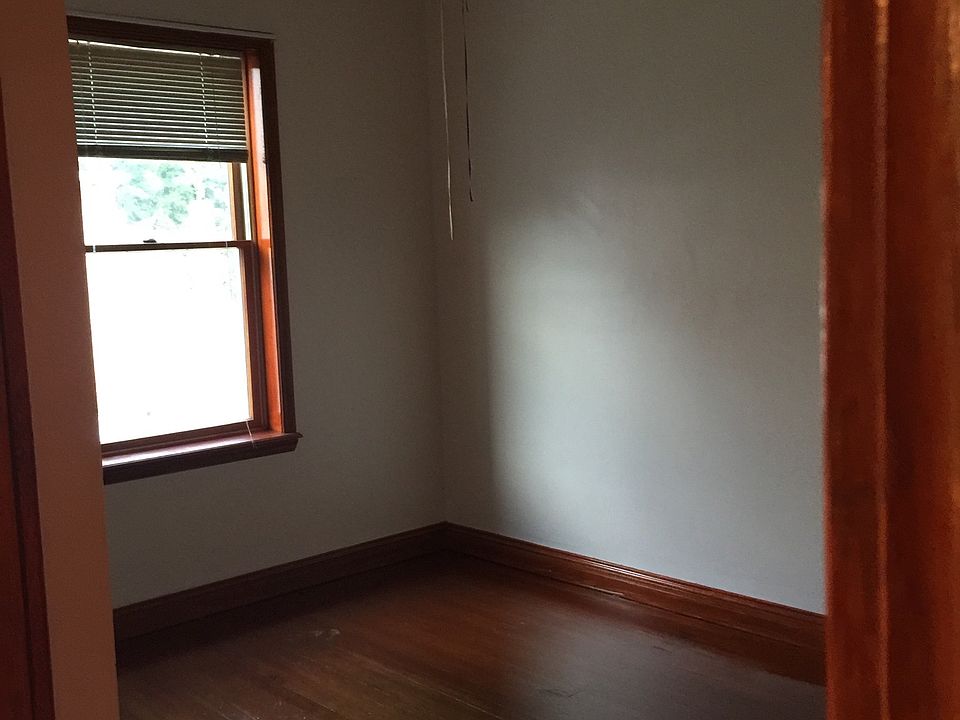 2nd image of 6694 Forest Ave #1