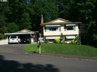 6610 Parkway Dr, Gladstone, OR 97027