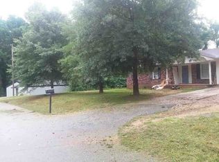 5 E Oak Hill Ct, Piedmont, SC 29673