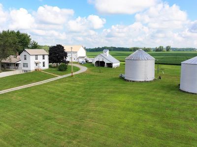 5679 White Rd, Centerburg, OH, 43011