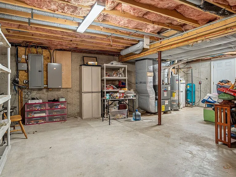 20 Ordway Ln — Photo 21