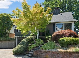 7915 SW 10th Ave, Portland, OR 97219