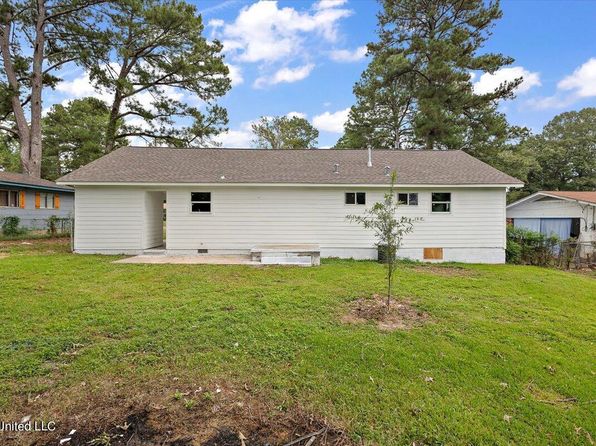 947 Witsell Rd, Jackson, MS 39206