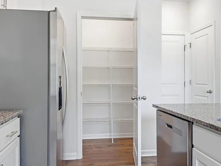 560 Country Oak Dr — Photo 21