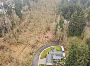 10 Oak St, Woodburn, OR 97071