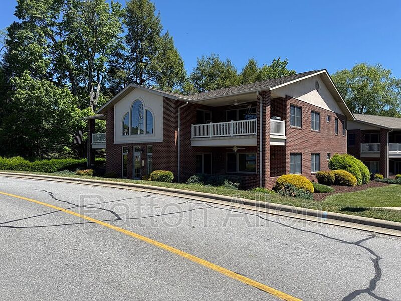 1st image of 1465 S Lakeshore Dr APT E2
