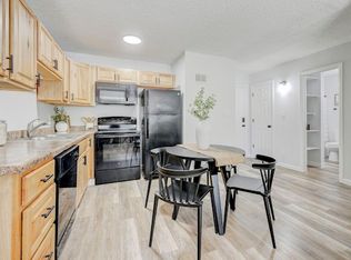 Summit View Apartments, Colorado Springs, CO 80909