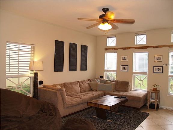 4th image of 4006 Palmetto Palm Ct