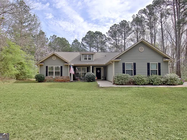 96 E Gordon Rd, Newnan, GA 30263