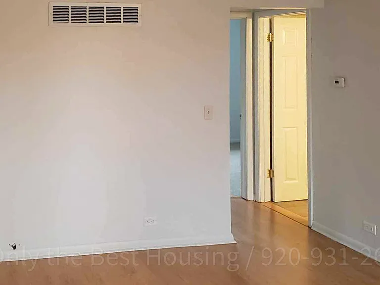 585 Edgewood Dr #3 — Photo 2