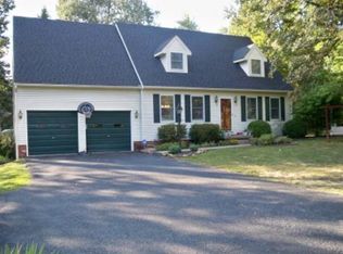 4935 Hanson Rd, Madisonville, KY 42431