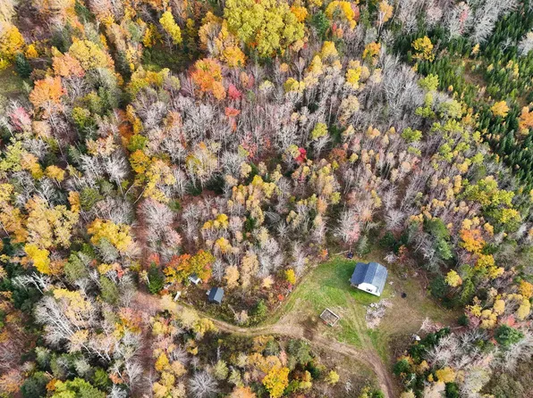 Mill Rd, Lunenburg, NS B0J 1E0