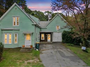 912 Plymouth St, Abington, MA 02351