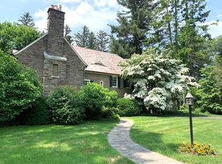 102 White Park Pl, Ithaca, NY 14850