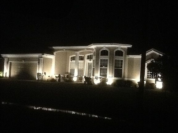 3rd image of 8 Freeman Ln
