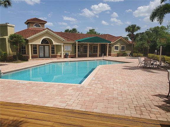 2nd image of 429 Fountainhead Cir Unit 224