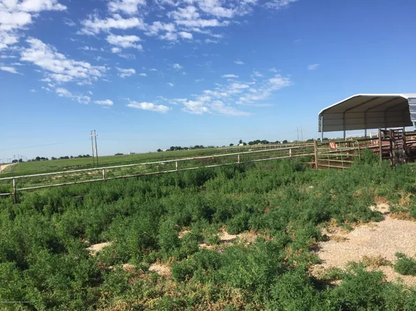 23500 Arnot Rd, Canyon, TX 79015