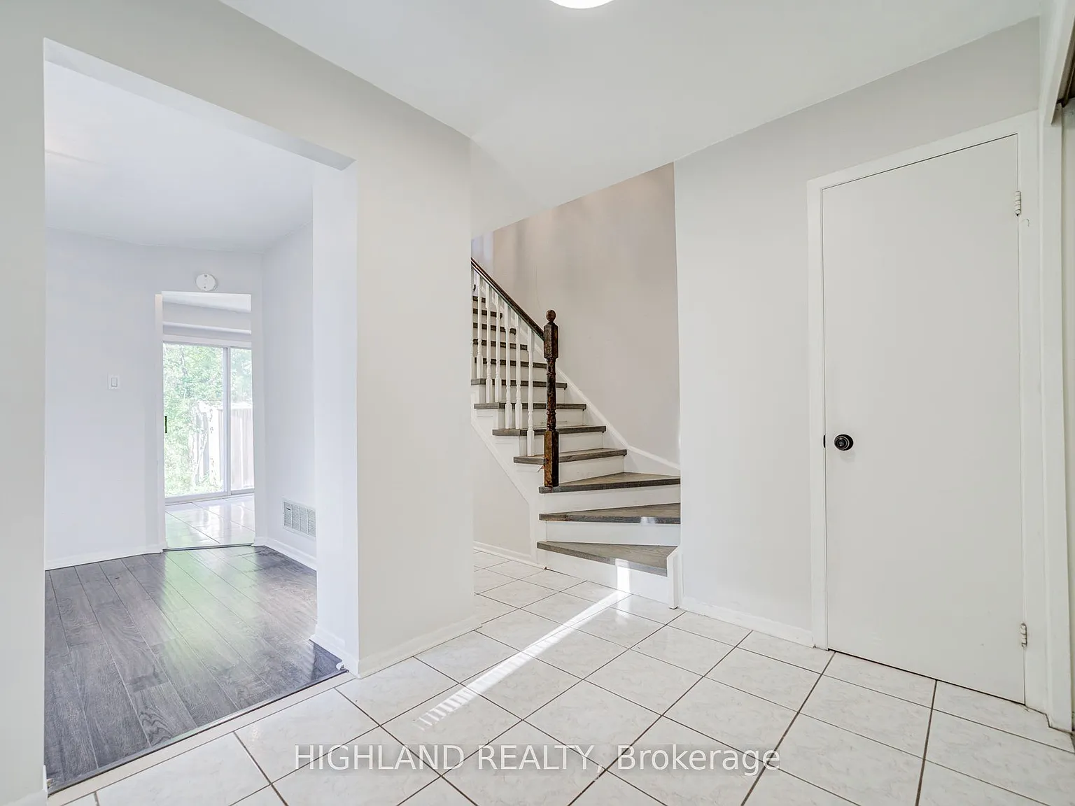 4 bed, $3,980 — Photo 3