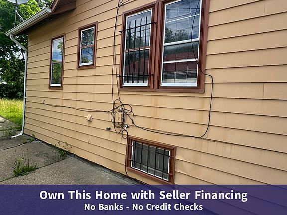 3rd image of 205 E Jackson Ave