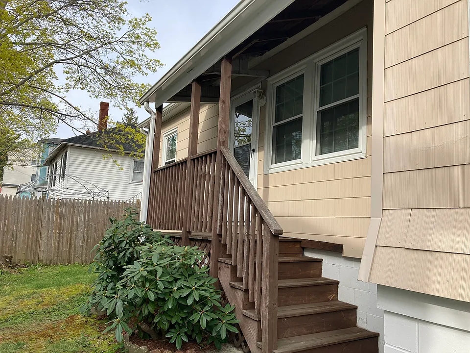 31 W Old Orchard Ave #2