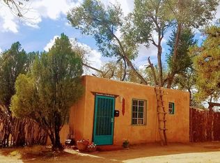 117 Yucca Dr NW, Albuquerque, NM 87105