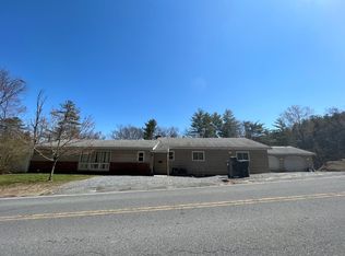 140 Tee Hill Rd, Queensbury, NY 12804