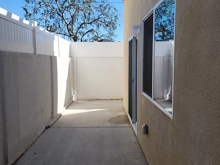 14420 Judd St — Photo 23