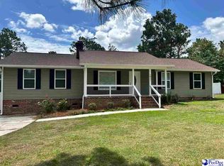 1037 Wellington Dr, Hartsville, SC 29550