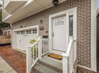 12 Frink St #A, Montclair, NJ 07042
