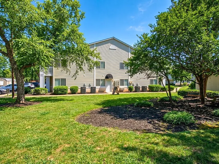 Crescent Oaks — Photo 36