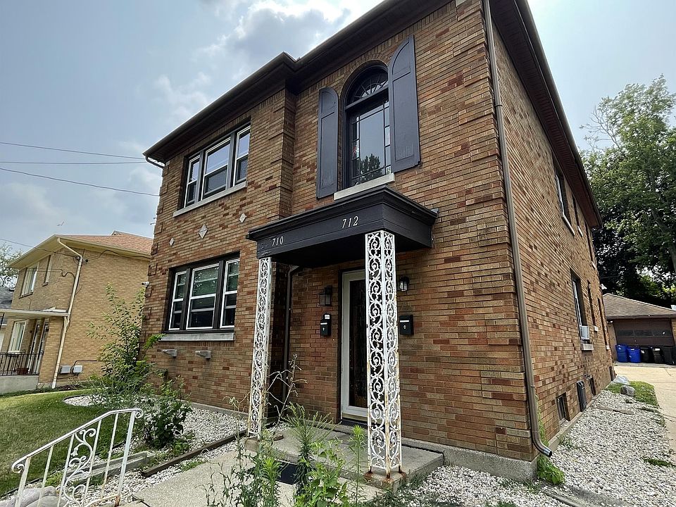 1st image of 712 King St #1