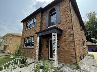 712 King St #1, Rockford, IL 61103