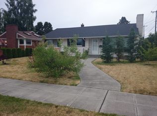 3200 W Dravus St, Seattle, WA 98199