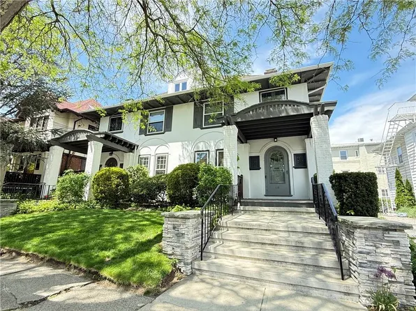 404 Lloyd Ave #408, Providence, RI 02906