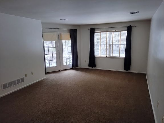 4th image of 5131 Cheryl Dr #5131