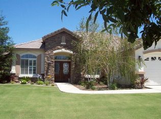 10704 Whitburn St, Bakersfield, CA 93312