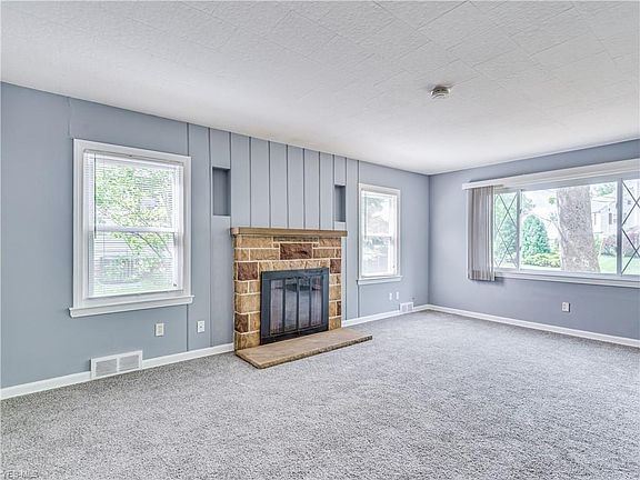 5th image of 2519 Chestnut Blvd